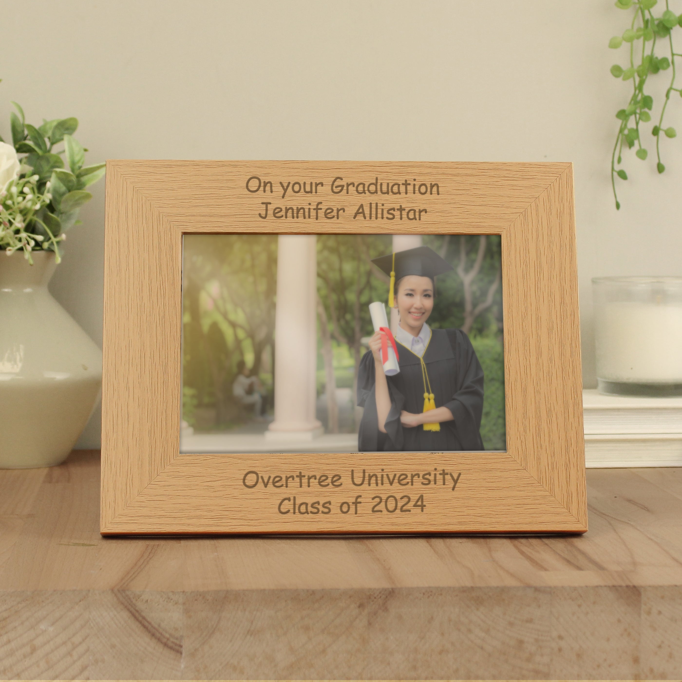 Personalised Landscape 5x7 Landscape Oak Finish Photo Frame