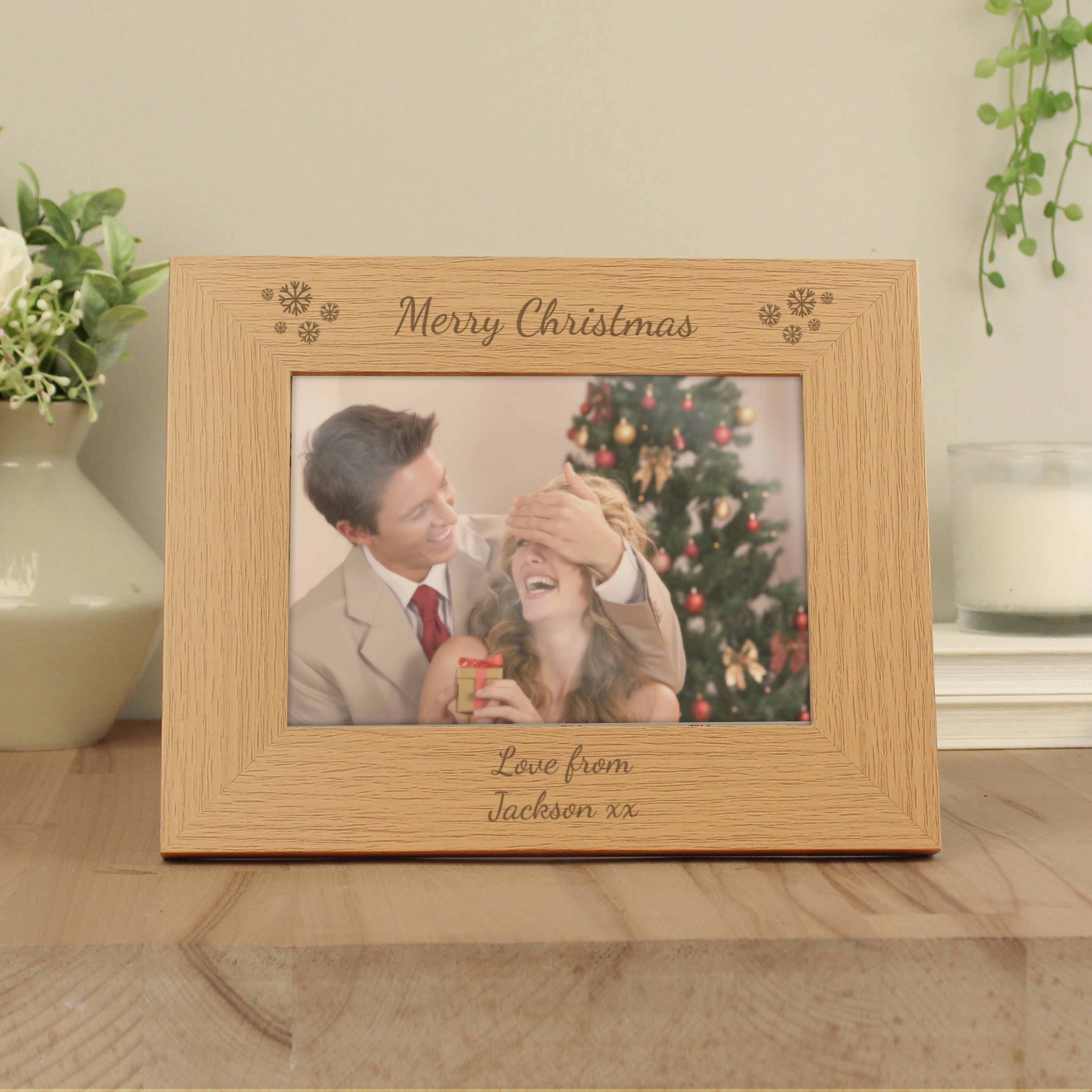 Personalised Snowflake 5x7 Landscape Oak Finish Photo Frame