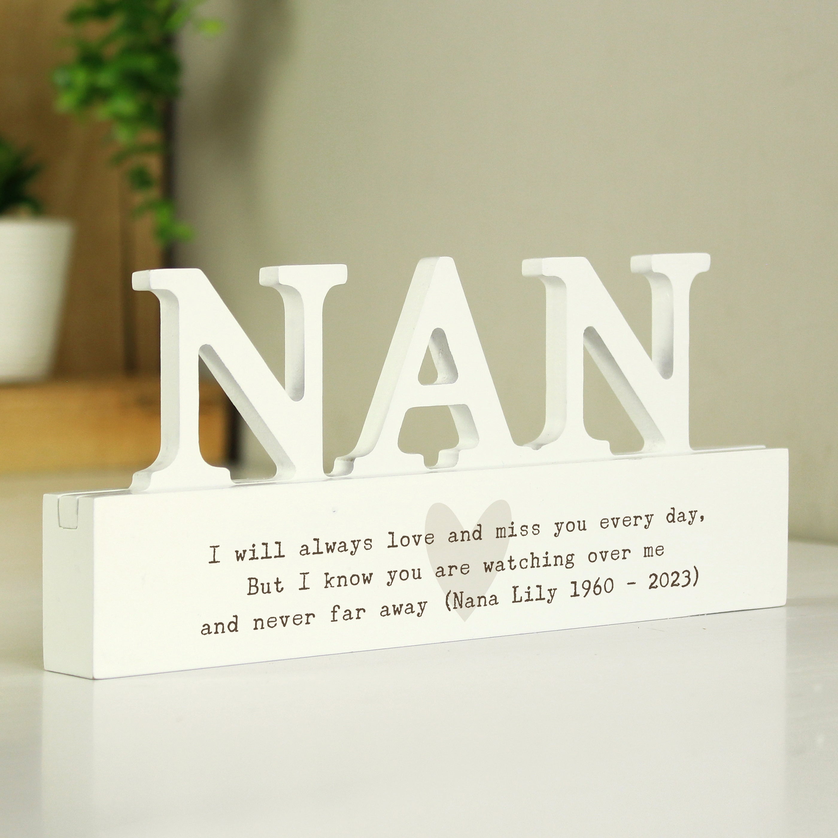 Personalised Free Text Heart Wooden Nan Ornament