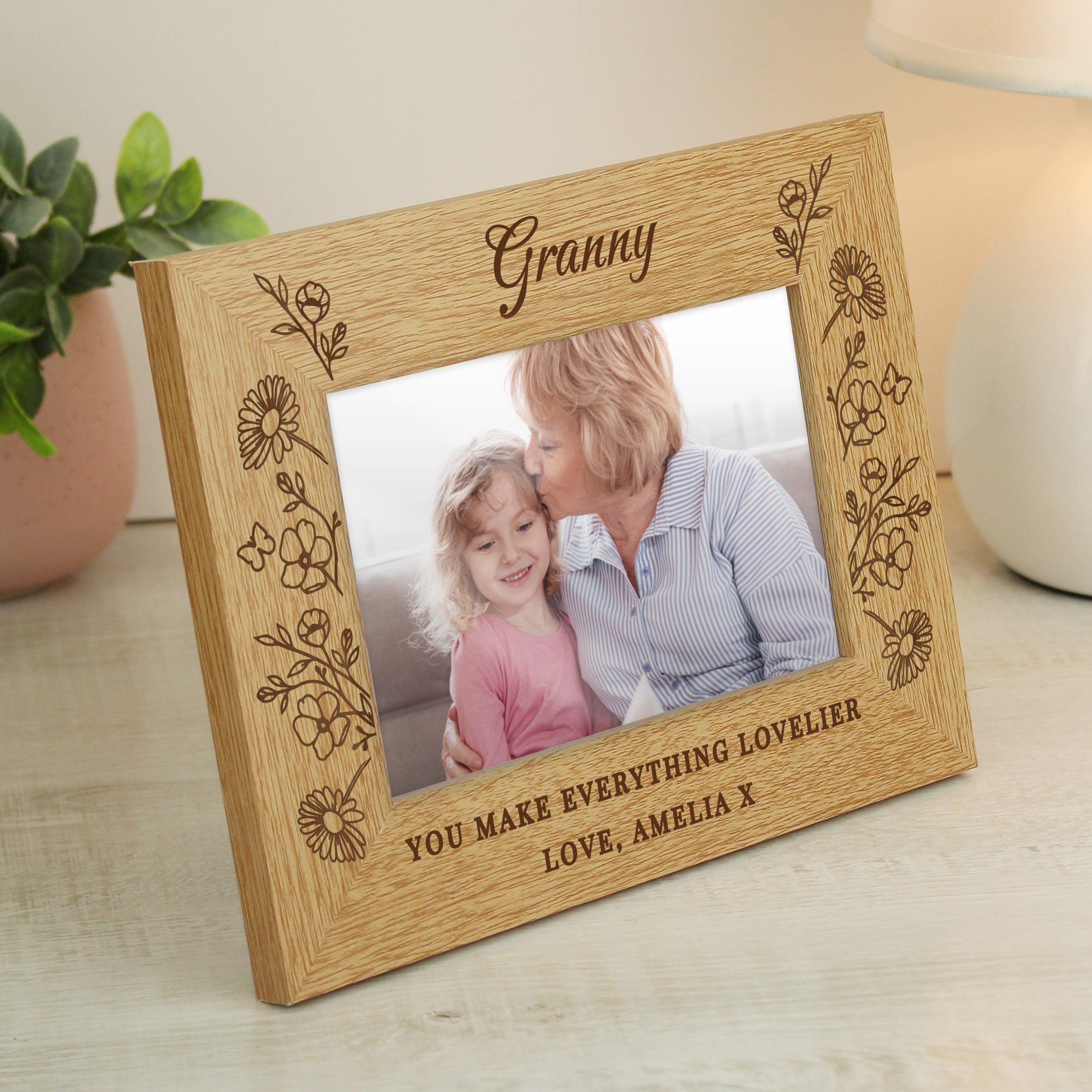 Personalised Wild Flowers 6x4 Oak Finish Photo Frame